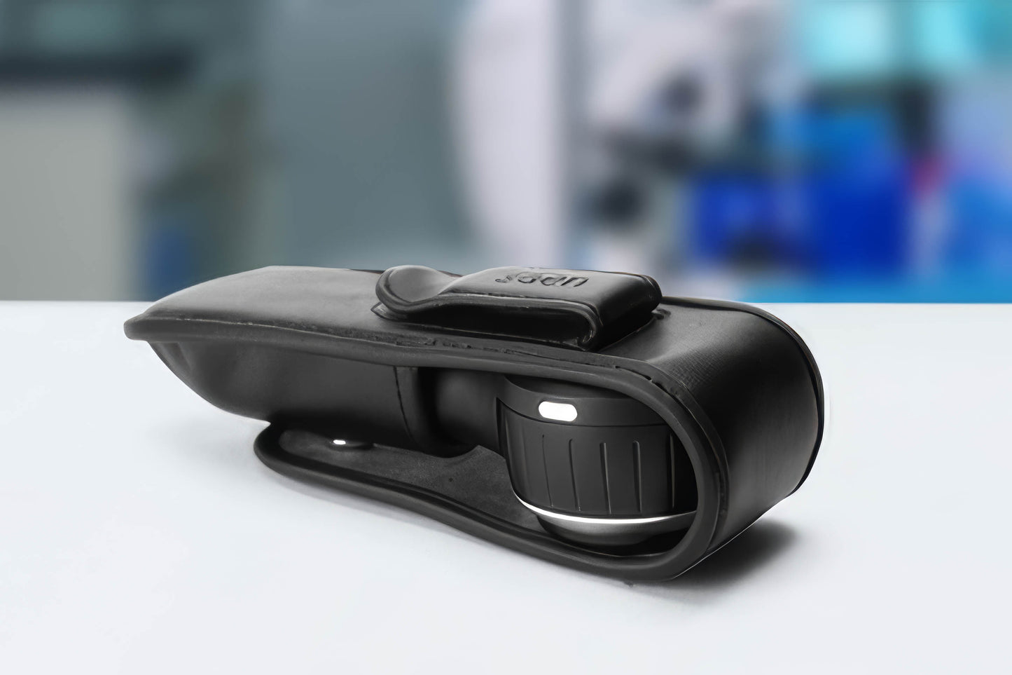 DermLite DL4 - Dermatoscopes.com